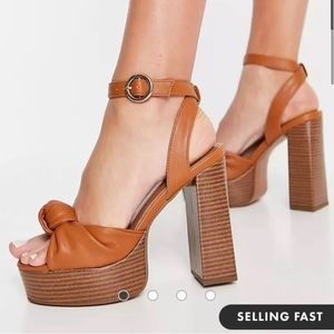 ASOS DESIGN Neptune platform high heel sandal - size US 6